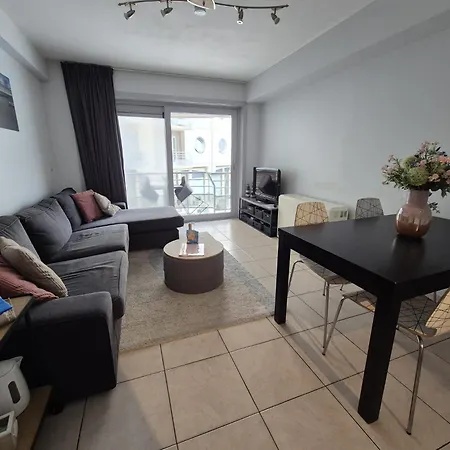 Ellouda Apartament *